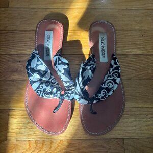 Steve Madden Black And White